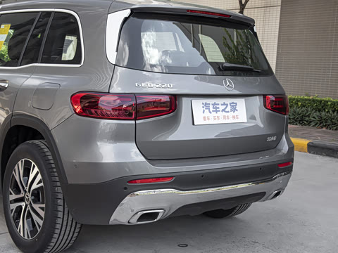 2025�� GLB 220 ������