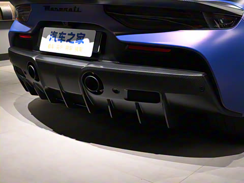 2024�� GT2 Stradale