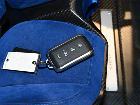 2024�� GT2 Stradale