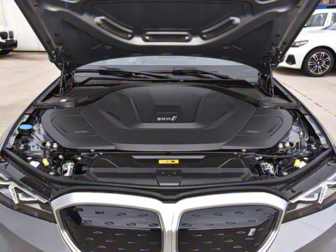 2024�� eDrive 35 L