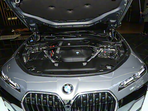 2023�� 740Li ������ M�˶���װ