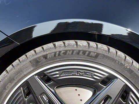 2025�� AMG CLA 35 4MATIC