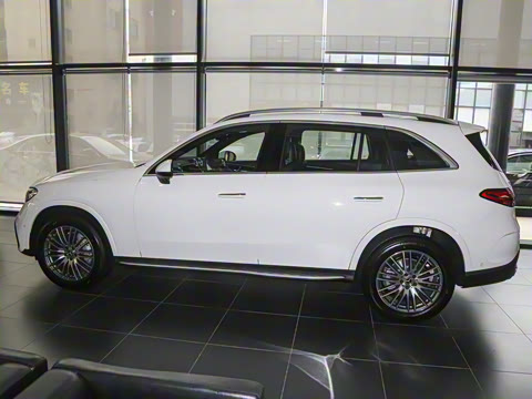 2024�� �Ŀ� GLC 300 L 4MATIC ������ 5��