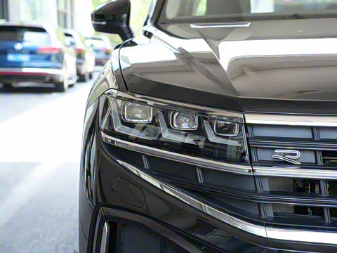 2025�� 2.0TSI ��Ӱ��