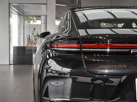 2024�� Panamera �����ӳ��� 2.9T