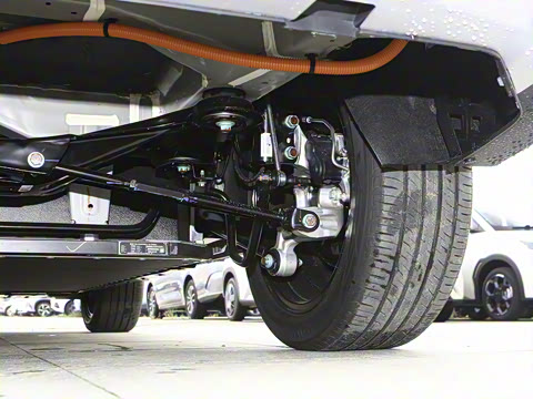 2025�� EV 605km �콢��