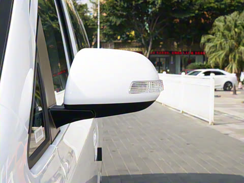 2024�� 2.0L �ֶ�������CNG 9��