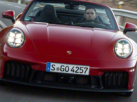 2025�� Carrera 4 GTS Cabriolet 3.6T