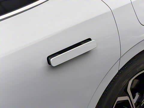 2025�� 700km Զ���Ǽݰ�