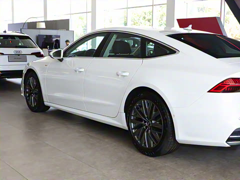 2024�� 40 TFSI ������