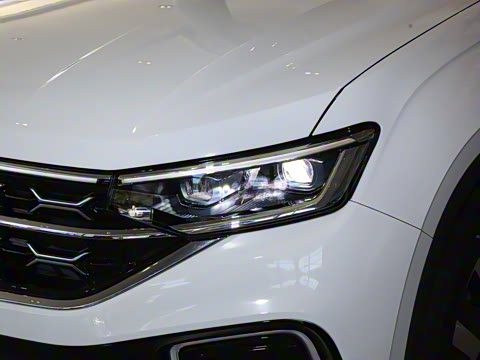 2024�� 330TSI ��������Plus���װ�