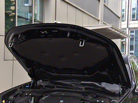 2023�� 740Li ������ M�˶���װ