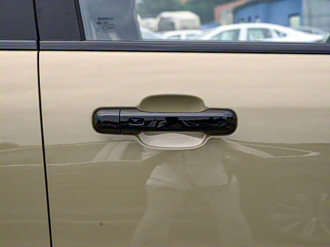 2025�� 1.5TD ȤҰ��