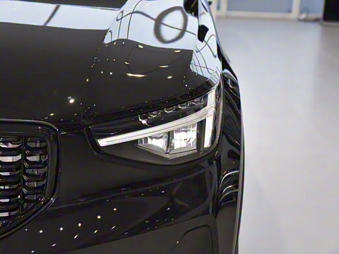 2025�� B4 ������Զ��ҹ�ڰ�