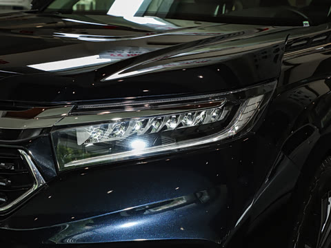 2023�� 240TURBO ����������