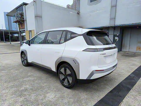 2023�� Plus 610 ������