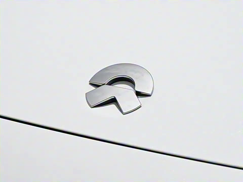 2025�� 75kWh Touring