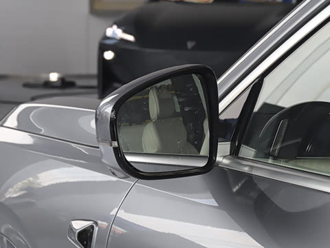 2025�� ����Ultra