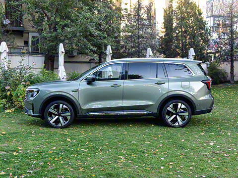 2025�� ������PLUS