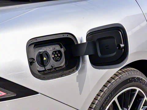 2025�� �������� Max �콢��