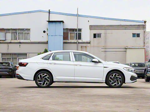 2025�� �Ŀ��� 300TSI DSG��Խ��