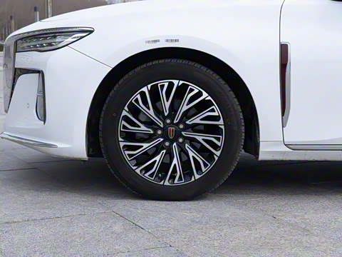 2025�� 2.0T �Զ������