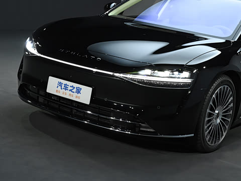 2025�� ���� Ultra