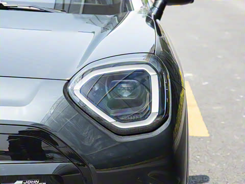 2025�� JOHN COOPER WORKS