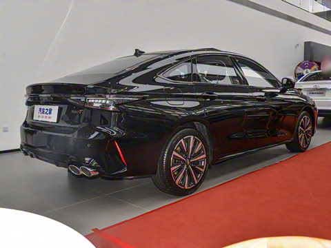 2023�� ���ܰ� 2.0T DCT��