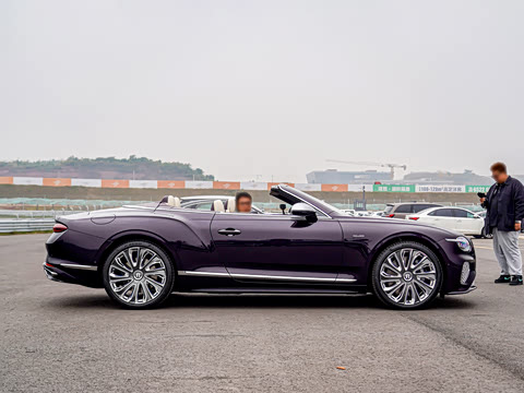 2025�� GT ����Mulliner��