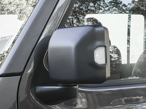 2025�� 2.0T ٪�޼�����̽����