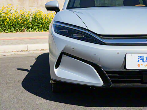 2025�� EV ���������״��콢��