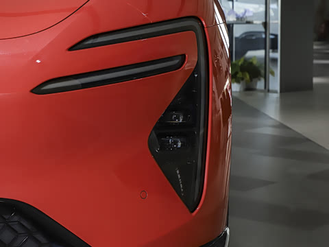 2025�� Max���̰�