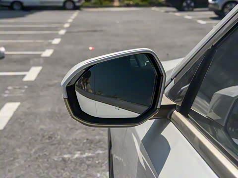 2025�� 530Li ������ ������װ