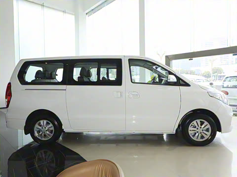 2024�� 2.0L �ֶ��м�Ӫ�˾�Ӣ��CNG 7��