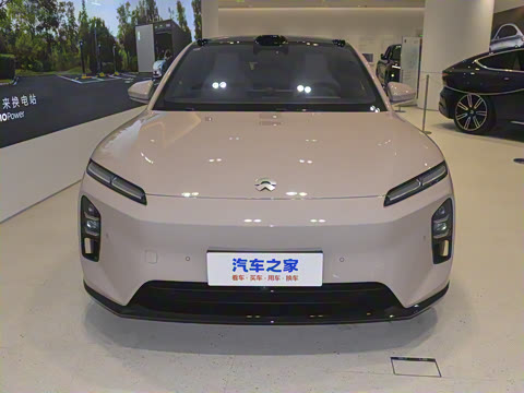 2025�� 75kWh Touring