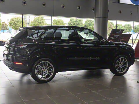 2025�� Cayenne 3.0T ���ΰ�