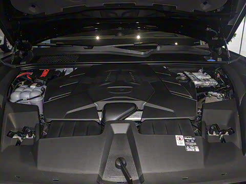 2025�� Cayenne 3.0T ���ΰ�