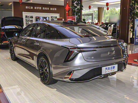 2024�� 2.0T ���а�