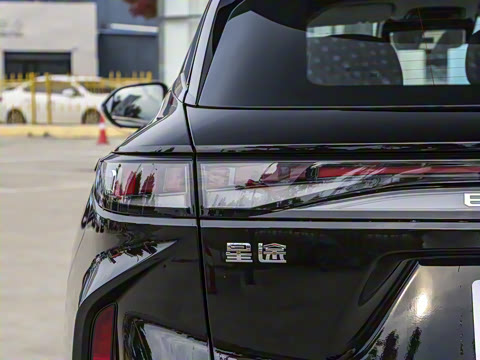 2025�� 210��������Pro����