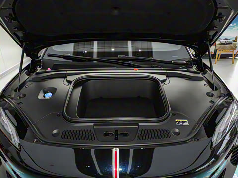 2024�� 600 Pro��ҫ��