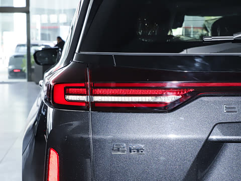 2025�� 400T ��������� 6��