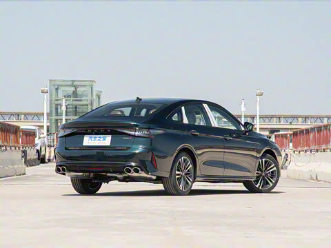 2025�� 2.0T DCT��