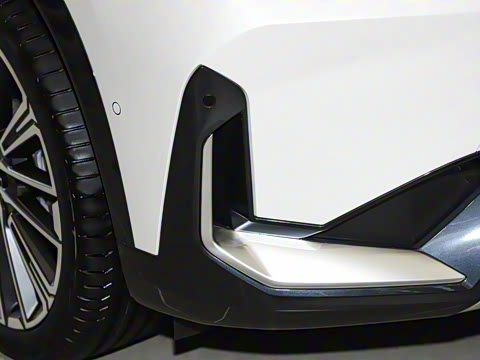 2024�� xDrive25Li X�����װ