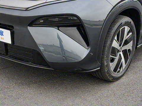 2025�� DM 215KM�����״��콢��