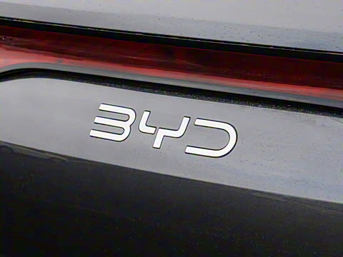 2025�� DM 215KM�����״��콢��