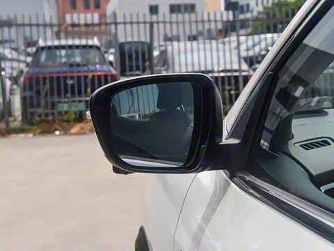 2025�� �Ŀ� ���� 2.0L CVT XV+���Ȱ�