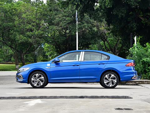 2024�� 300TSI DSG���а�