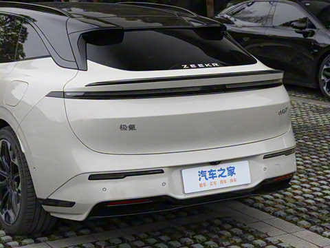 2025�� �����������Ǽݰ� 100kWh