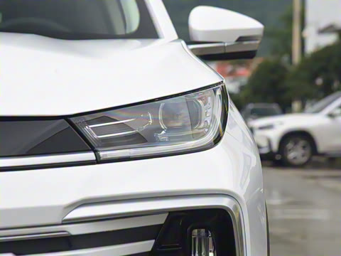 2025�� 300T ������ҫ��